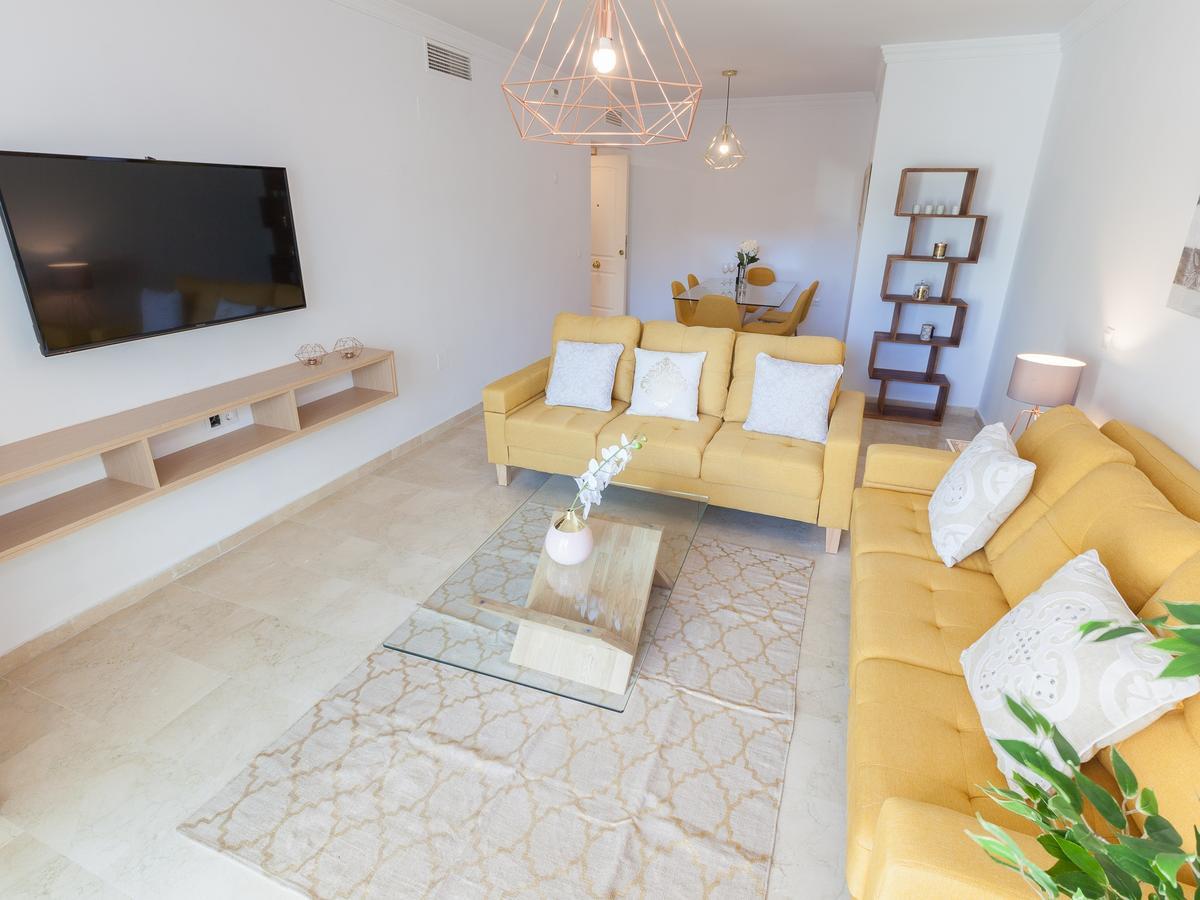 Vacation Marbella I Contemporary Central Apartment, Swimming-Pool, 24-7 Security, A Minute From The Marina, The Sea And Luxury Shopping Exterior foto