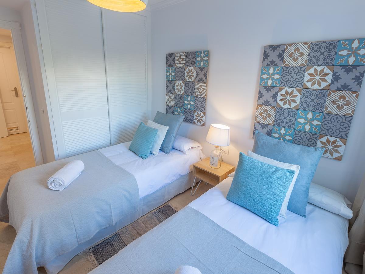 Vacation Marbella I Contemporary Central Apartment, Swimming-Pool, 24-7 Security, A Minute From The Marina, The Sea And Luxury Shopping Exterior foto